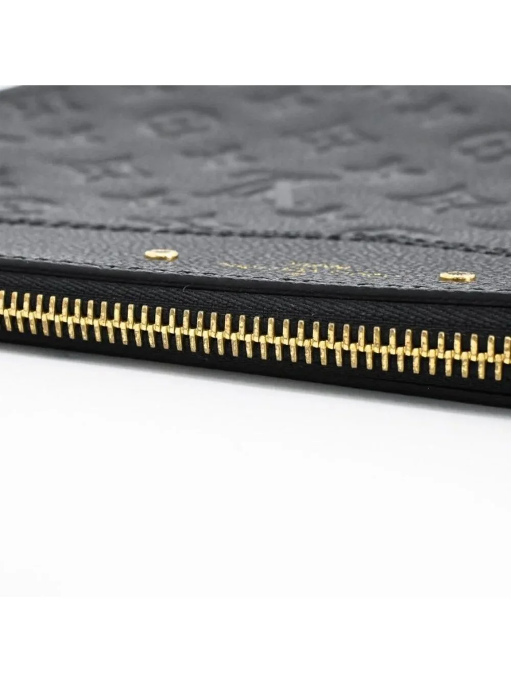 Louis Vuitton Clutch Daily Pouch